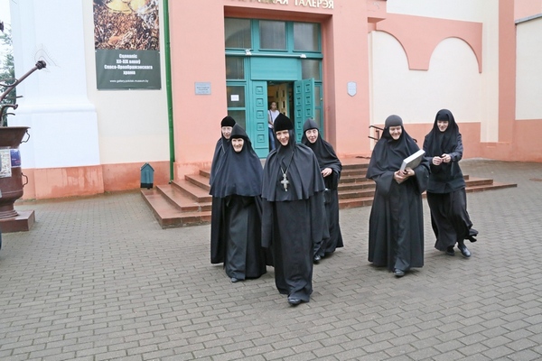 10-Презентация монографии Владимира Дмитриевича Сарабьянова «Спасская церковь Евфросиниевского монастыря в Полоцке».JPG